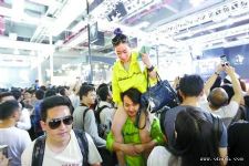上海车展：展会规模全球最大 观众预计将创新高