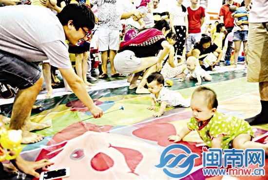 中国（厦门）国际婴童产业博览会昨在厦门国际会展中心盛大开幕