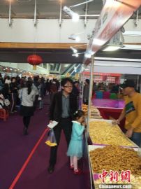 台湾美食嘉年华大连启幕 台湾特产受追捧
