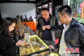 海内外沉香客商齐聚海南展销产品