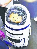 机器人打砸玻璃展台并伤人?深圳展会回应:系操作不当